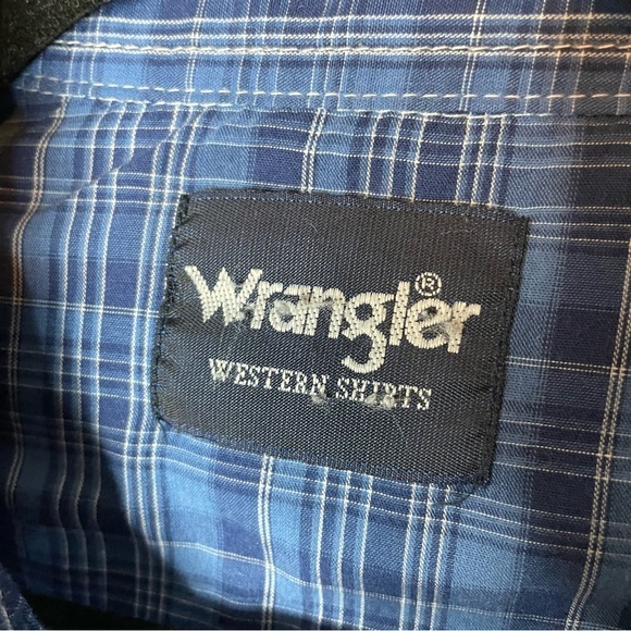 Vintage Wrangler Blue Plaid Pearl Snaps Long Sleeve Lightweight Size Large - Picture 4 of 9